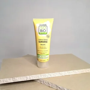 Κρέμα χεριών με βιολογικό καριτέ